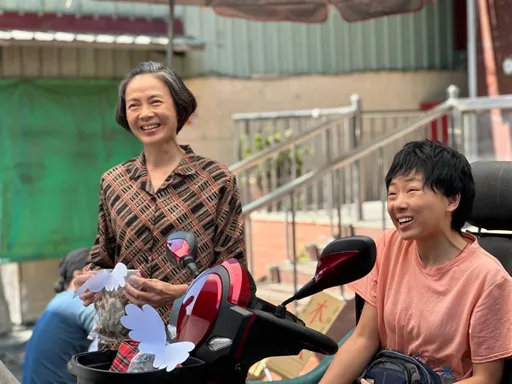 金鐘影后柯淑勤首度同台愛女 杜蕾扮腦麻騙倒收銀員覺得抱歉