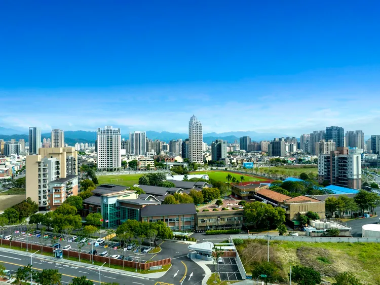 從明星學區到鄰近頂尖高中，「豐穀璞樂」讓重視教育的現代孟母不再為子女就學煩惱。