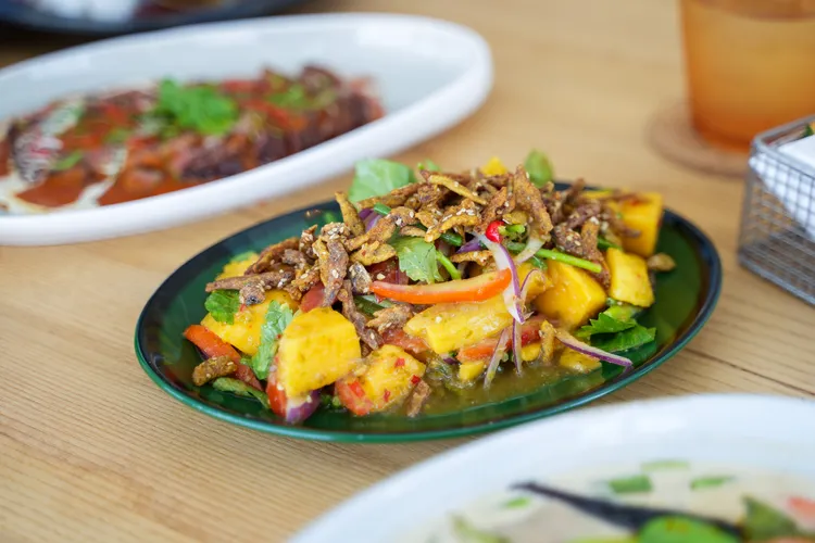 The Kites Eatery午、晚餐菜式為泰餐，口味微辣。田欣雲攝