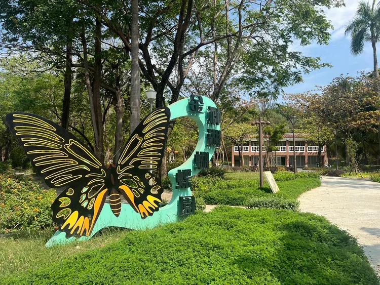 區段緊鄰蝴蝶公園，未來規劃戶戶有電梯產品。葉家銘攝