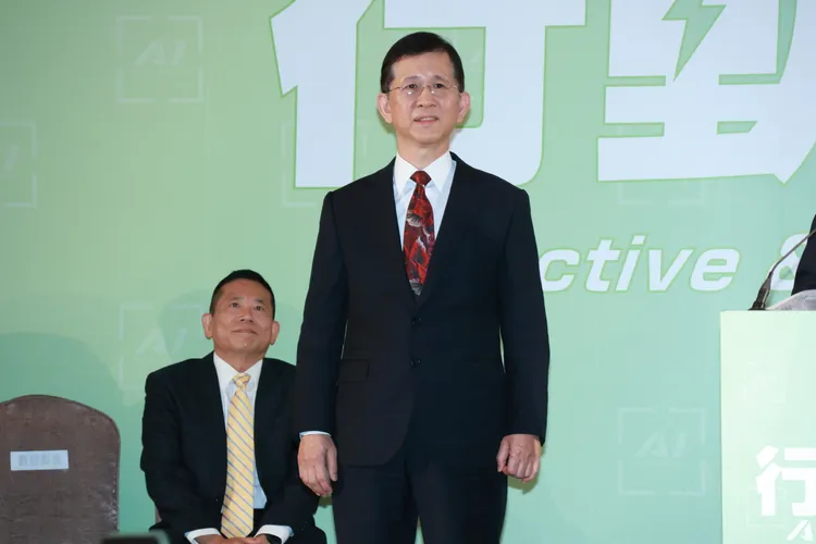 數發部長由中研院資安學者黃彥男接掌。莊宗達攝