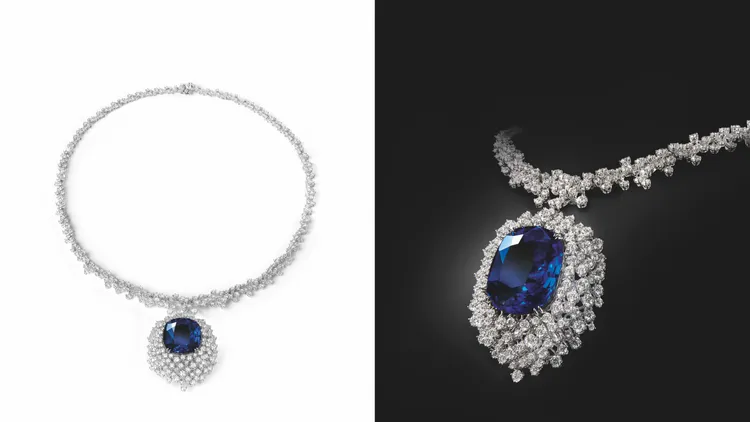Mimosa Eternal Blue含羞草永恆皇家藍寶石鑽石項鍊，鑲嵌共42.14克拉鑽
石與1枚重達100.19克拉的枕形藍寶石，8990萬元。品牌提供