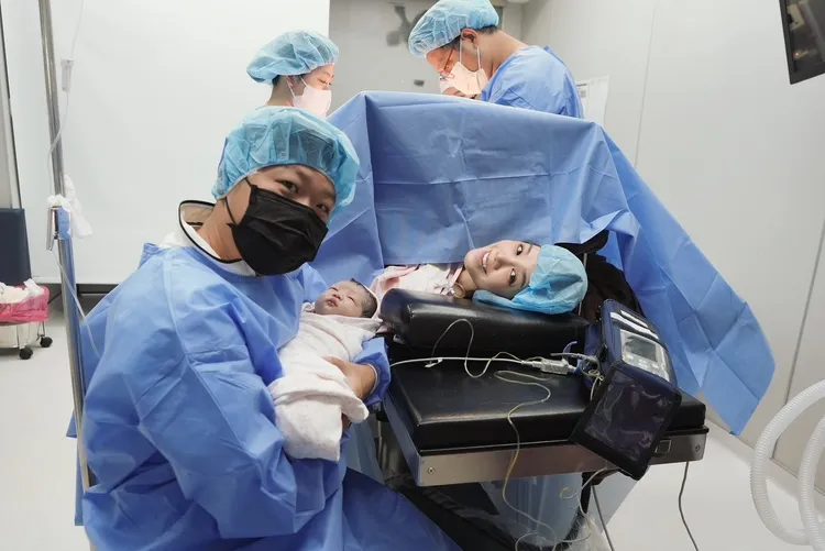 楊晨熙幸福一家三口。經紀人提供