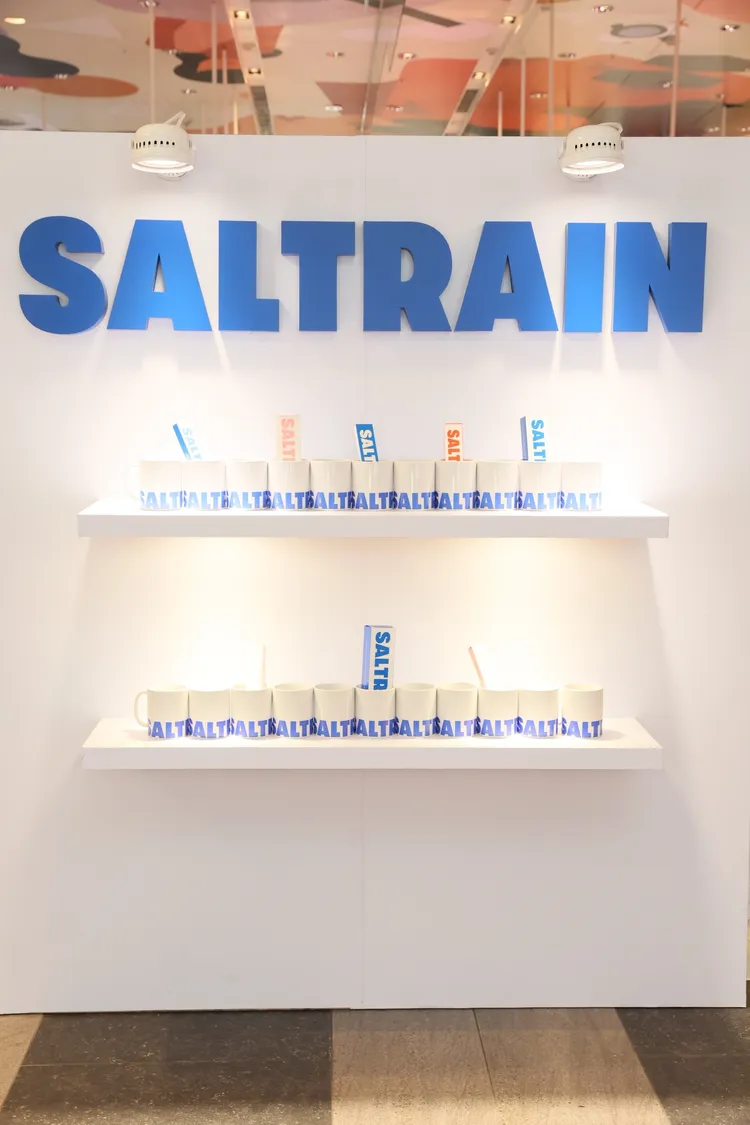 P+純淨佳替旗下韓國灰鹽牙膏SALTRAIN於台北新光三越A11東大門打造快閃店打造快閃店。品牌提供
