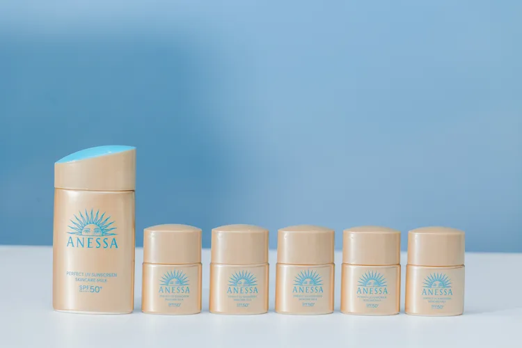 安耐曬快閃店獨家買一送五限定組。品牌提供