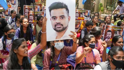 印度議員性侵影片曝光流傳 引發群情激憤