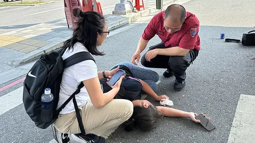 愛貓人士「救貓再拆天王星」要雲梯車進場 大樓主委崩潰吐血