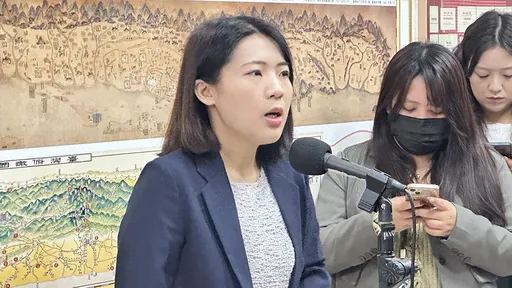 黃捷質疑徐巧芯金流 媒體人嘲:妳不是差不多嗎是在叫什麼