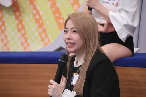 Mei生二胎遇上臍帶繞頸 「醫生把小孩塞回去」全場嚇傻