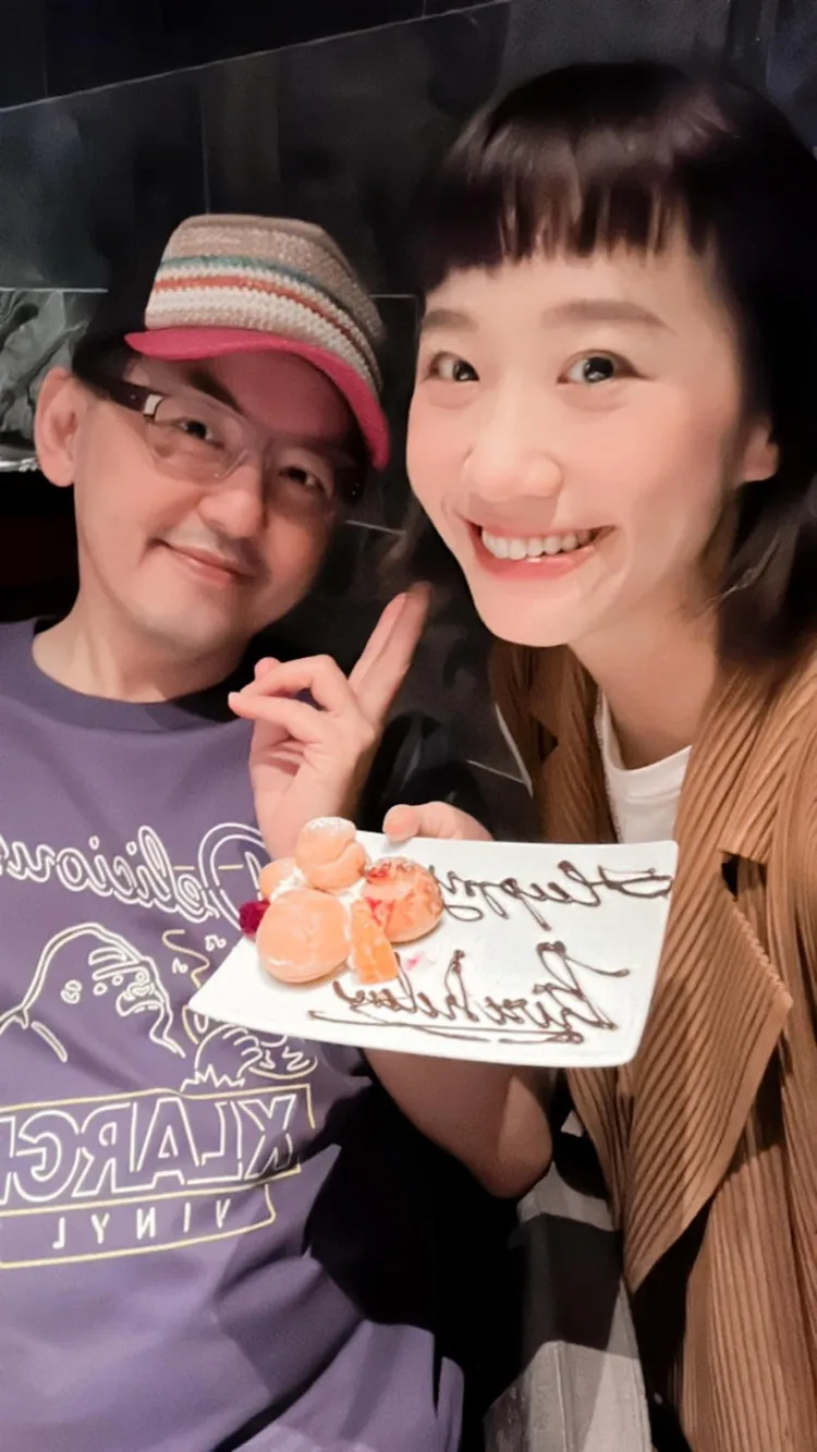 黃子佼（左）與LuLu師徒情誼相當深厚。翻攝LuLu臉書