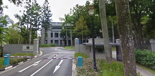 星外交官公器私用寄名錶　丟了17年鐵飯碗