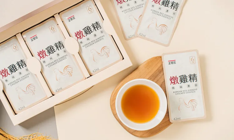 正官庄「燉雞精」含滿滿的膠原蛋白，守護媽咪澎潤Q 彈好氣色。業者提供