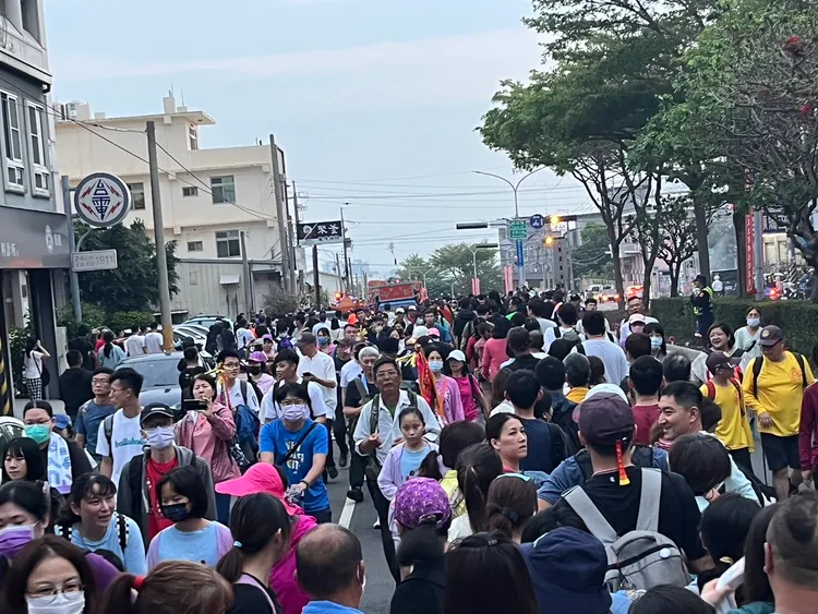 大甲媽祖遶境信徒眾多。民眾提供