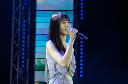 安心亞公益演唱會撒嬌逗長輩姨母笑 畢書盡被觀眾大喊Love more