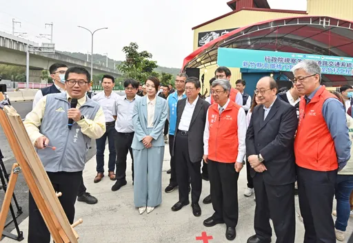 陳建仁視察高鐵橋下延伸竹科工程 中央地方攜手典範!改善大新竹交通