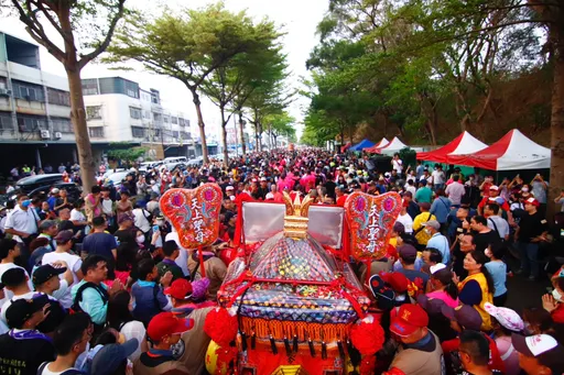 大甲媽祖遶境最後1天 人潮擠爆台中海線!晚間回鎮瀾宮安座