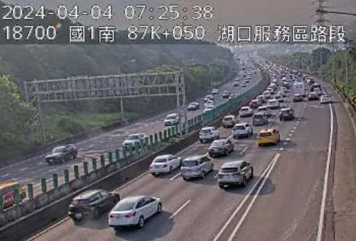 國道地獄！連假首日「一早就塞爆」　10大地雷段一次看
