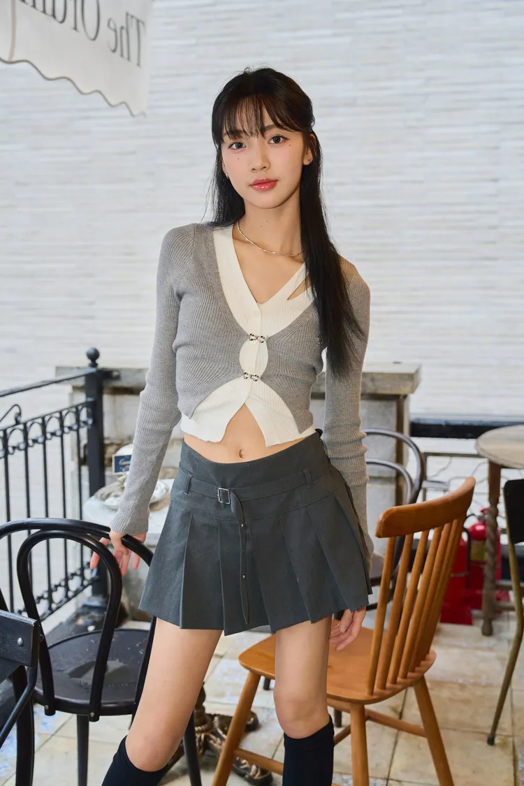 采甄是自我要求高，竟因生自己練習表現不佳而悶氣「摑掌」激勵自己。天空娛樂提供