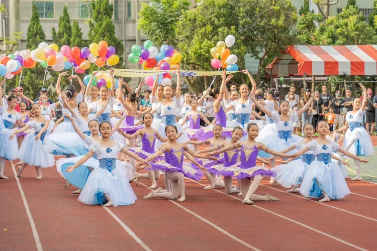 學生舞蹈表演。桃園市府提供