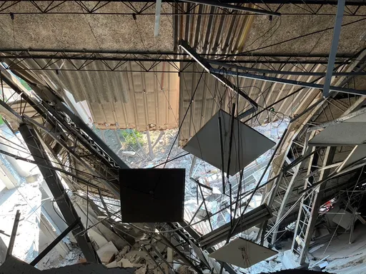 新北传出78件灾情　中和5楼厂房倒塌3人伤、1人待救