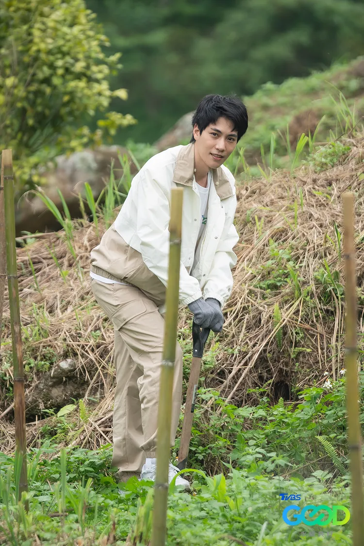 家中務農的林子閎對種樹不陌生。TVBS提供