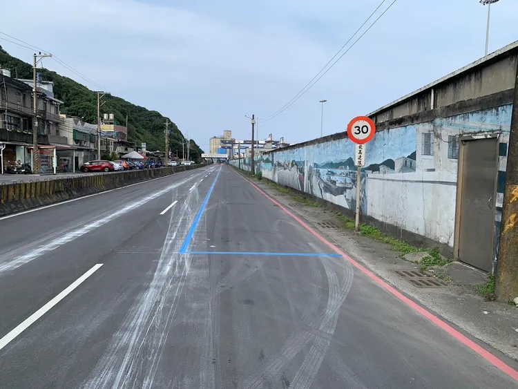 基隆港務公司規劃臨時停車區，約可容納50台小客貨車。基隆港務公司提供