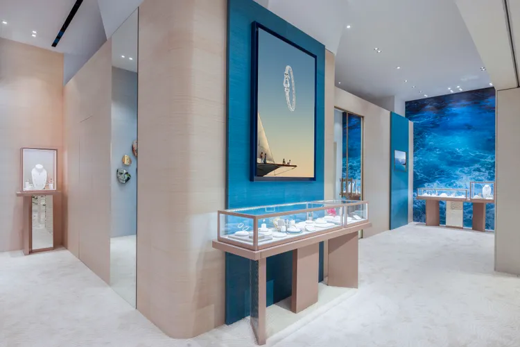 FRED Diamond Towers精品店。品牌提供