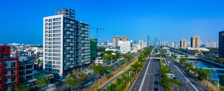 「麗晶嶼BAYHAUS」具備永久視野景觀，且規劃首購首換族坪數。麗晶建設提供