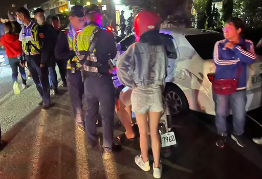 大甲媽遶境「8+9」湊熱鬧 機車引擎碰碰響!一夜開出上百罰單