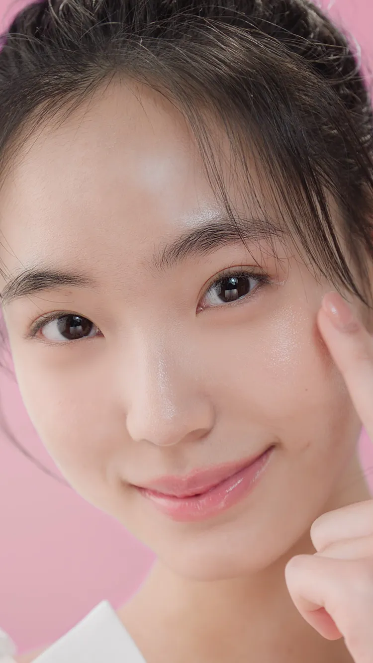 16歲的Lily皮膚超級好。品牌提供