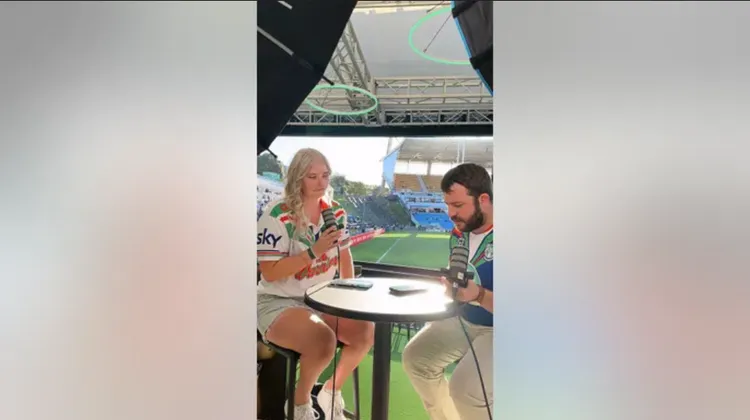 成為社群記者，分享橄欖球隊動態。福斯新聞網