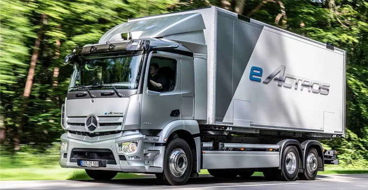 台灣戴姆勒亞洲商車未來也計畫引入純電重型商用車款Mercedes-Benz eActros。原廠照片