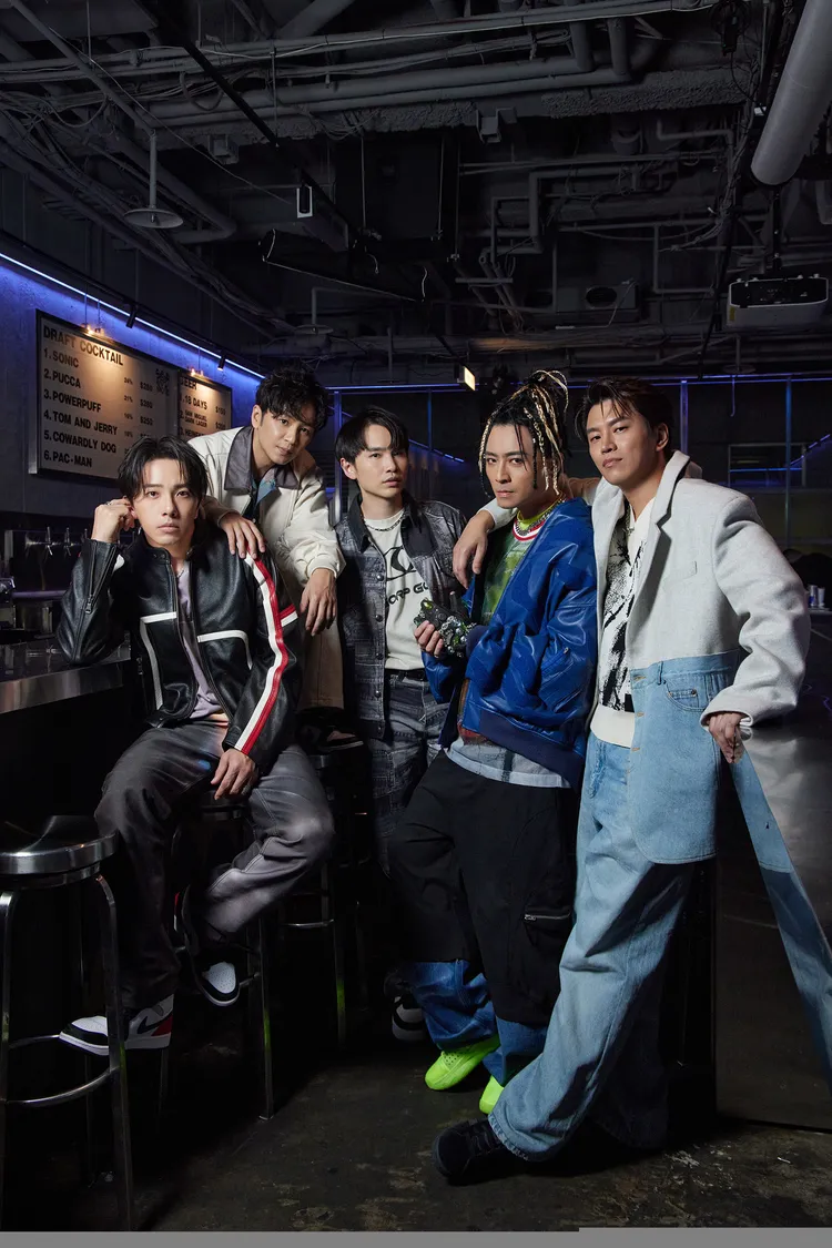 「Energy」能唱又能跳，體能仍處在最佳顛峰狀態。相信音樂提供