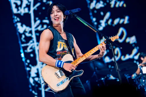 CNBLUE高雄開唱暖為災民祈福!鄭容和出考題放話不合格「被我淘汰」