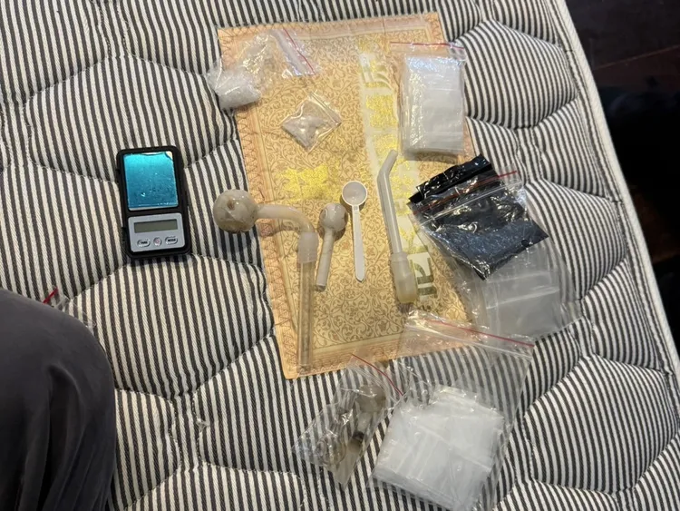 警方查扣毒品。中壢警分局提供