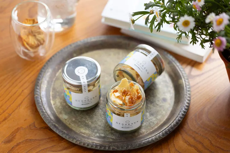 食拾盼蘋果乳酪片350元/罐。業者提供