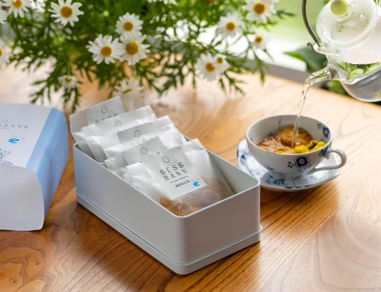 食拾盼綜合果乾茶400元(6包入)。業者提供