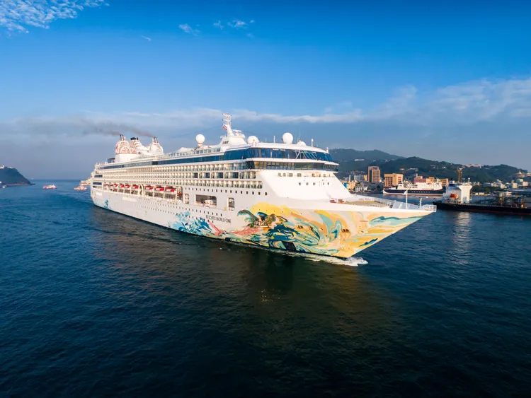 名勝世界壹號帶有豐厚的亞洲傳統文化風情，以「舌尖上的郵輪」著稱。高港公司提供