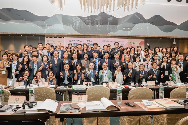 台韓觀光交流會議嘉義登場，力拚兩國觀光互訪300萬人次。縣府提供