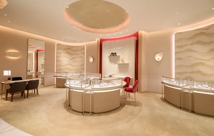 卡地亞在店內佔地最廣也最顯眼。品牌提供