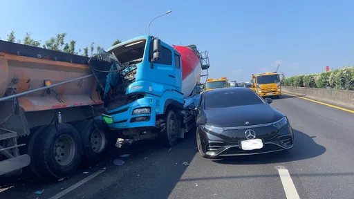 未保持安全車距 國3大溪路段4車追撞