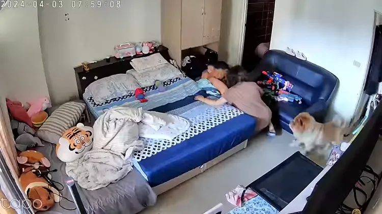 義消爸英勇保護全家人的模樣感動無數網友。（圖／何瑞銘授權提供）