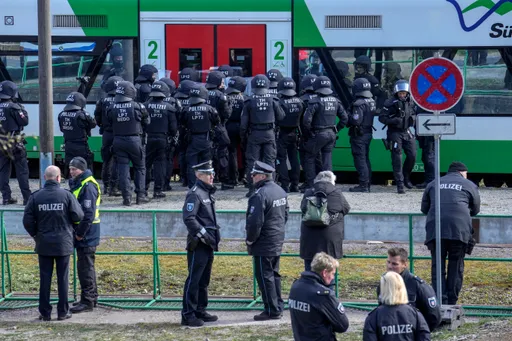 密謀恢復帝制 德貴族後裔受審