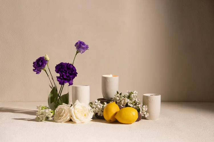 SLLIG居家職人陶瓷香氛大豆蠟燭，各140g／1980元。品牌提供