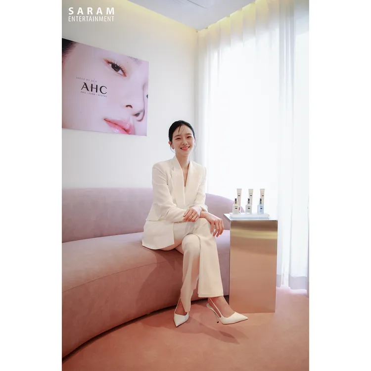 韓星朴圭瑛成為韓國醫美保養品牌AHC全球形象大使。品牌提供