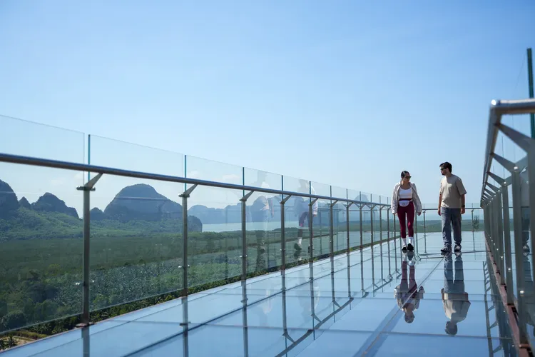 Beyond Skywalk是全泰國最長的玻璃景觀步道。田欣雲攝