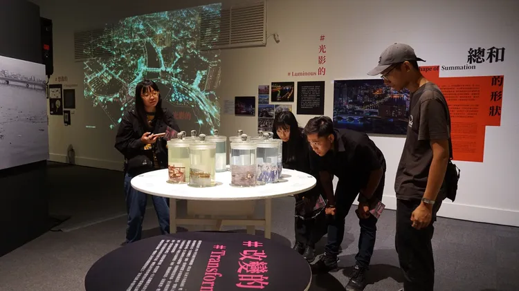 愛河記憶特展以關鍵字帶出愛河的各種形容詞。高史博提供