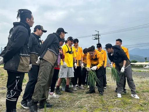 Energy挑戰5人Breaking倒立合體失敗 向吳宗憲吐苦水:錢超難賺