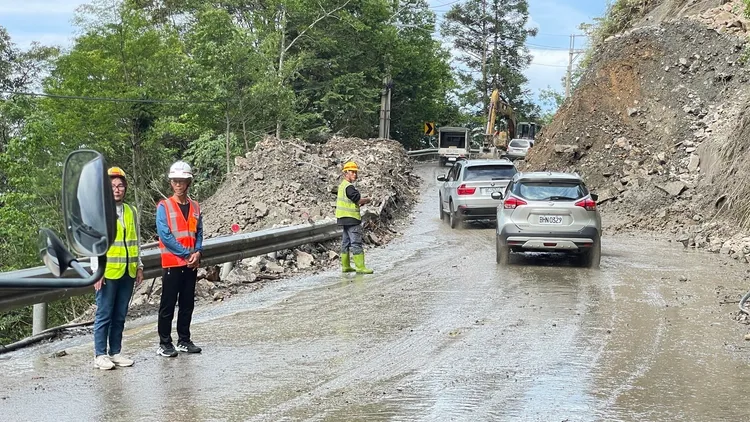 公路局呼籲，非必要勿在災後進入山區路段。公路局提供