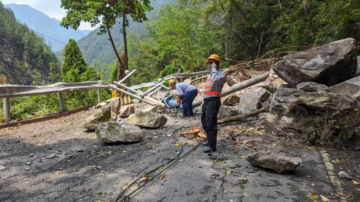 中橫便道持續搶修　多處落石重達20公噸！最快4/7下午搶通